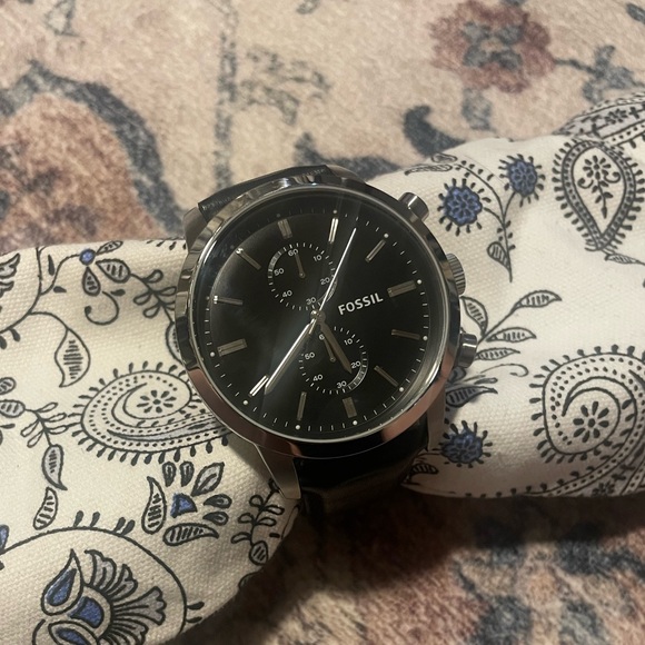 Fossil Black and Silver Chronograph Watch - Picture 1 of 4